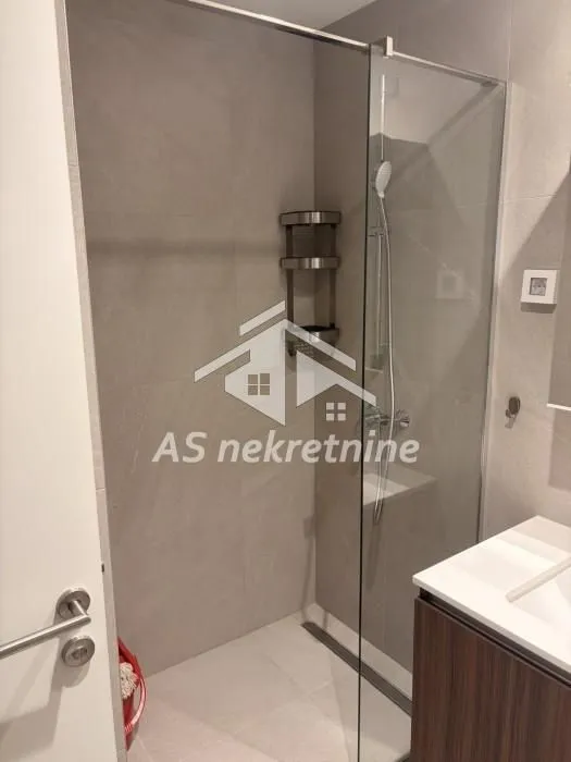 Rent, one bedroom apartment, 33m², Savski Venac, Beograd