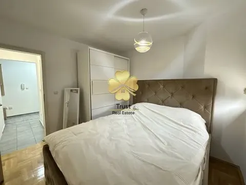 Izdavanje, dvosoban stan, 70m², Centar, Podgorica - image 12