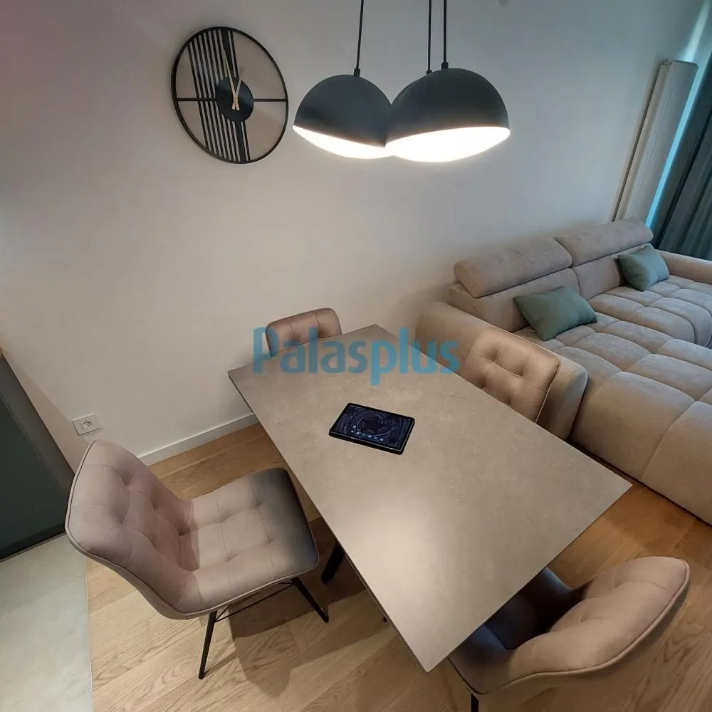 Rent, three bedroom apartment, 74m², Stari Grad, Beograd