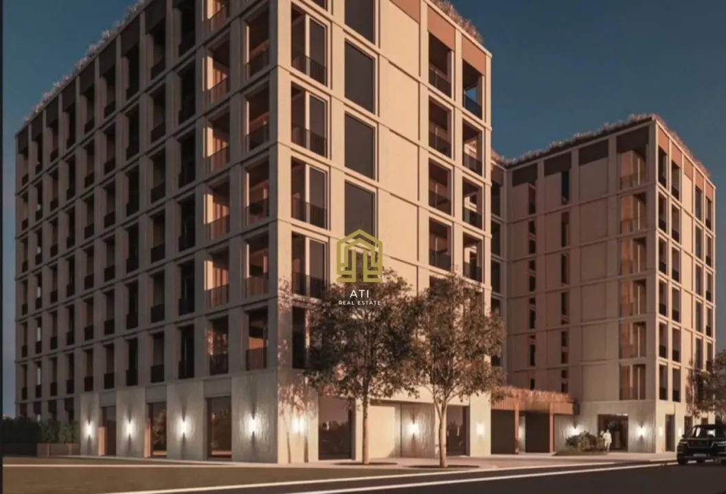 Prodaja, dvosoban stan, 84m², Centar, Budva