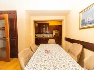 Izdavanje, dvosoban stan, 100m², Centar, Podgorica - image 5