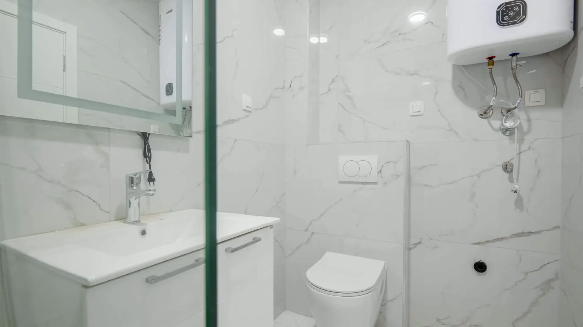 Sale, two bedroom apartment, 65m², Centar, Bar