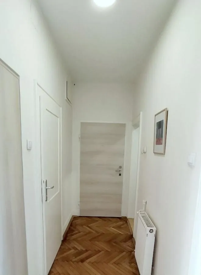 Prodaja, trosoban stan, 74m², Centar, Novi Sad