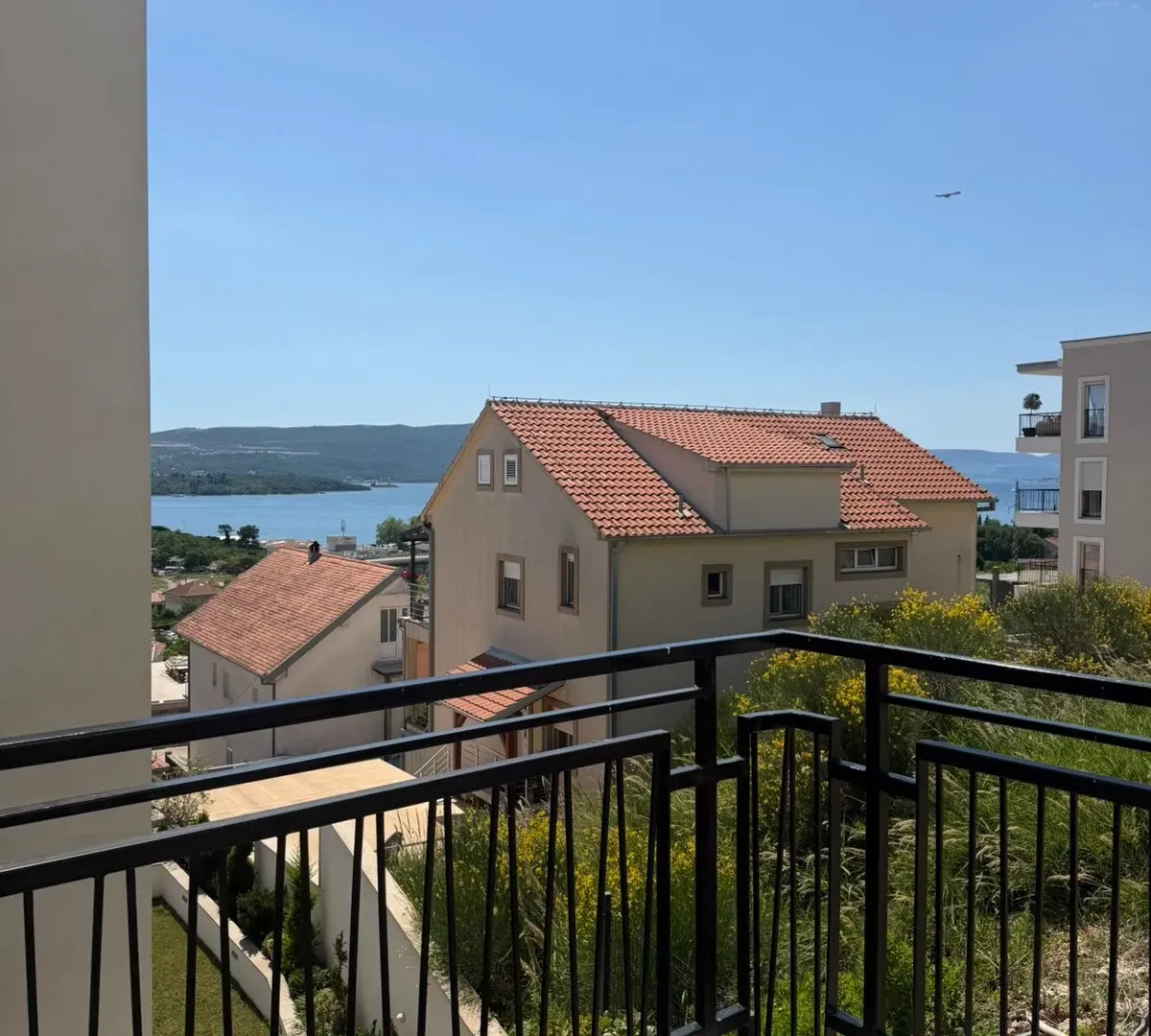 Prodaja, dvosoban stan, 68m², Kava, Tivat