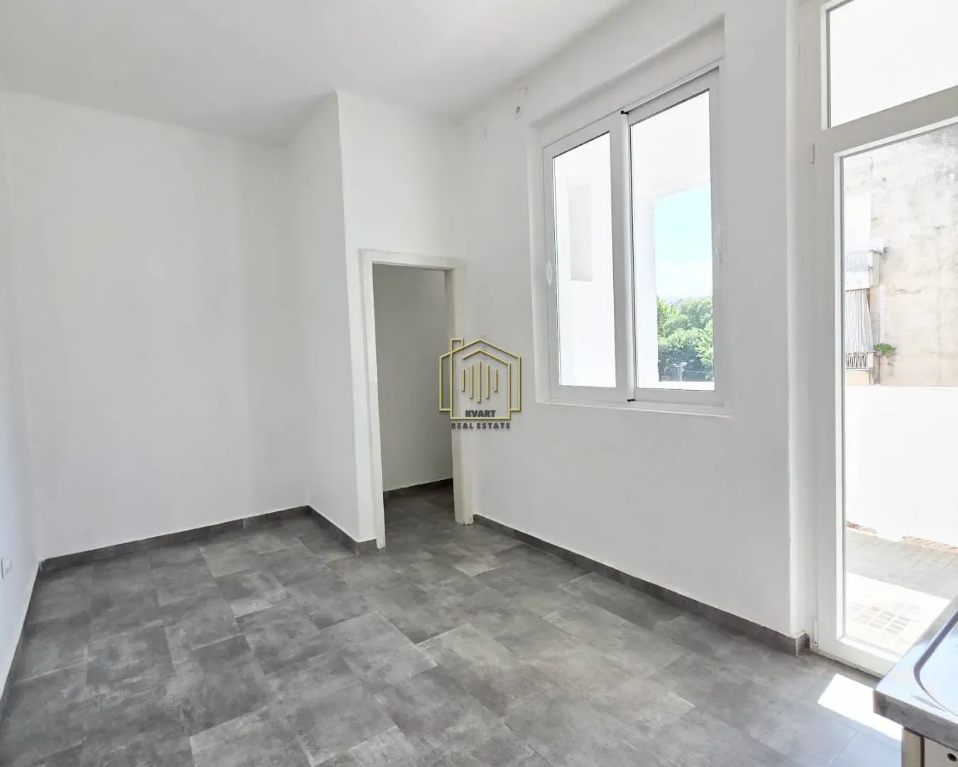 Prodaja, dvosoban stan, 69m², Podgorica, Crna Gora