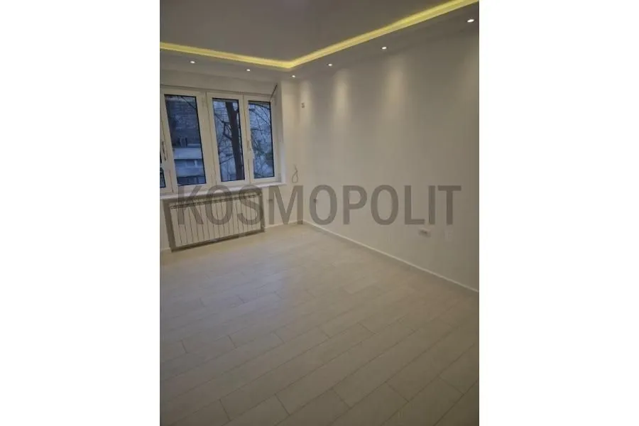 Prodaja, dvosoban stan, 60m², Stari Grad, Beograd