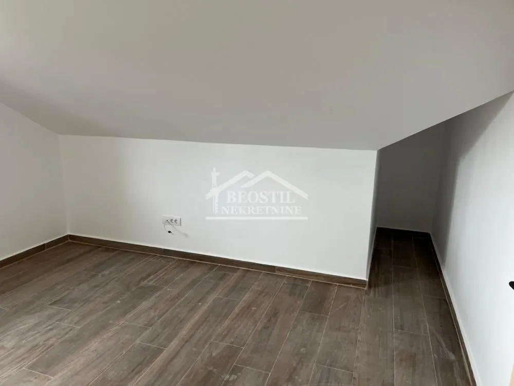 Sale, two bedroom apartment, 32m², Kremna, Užice