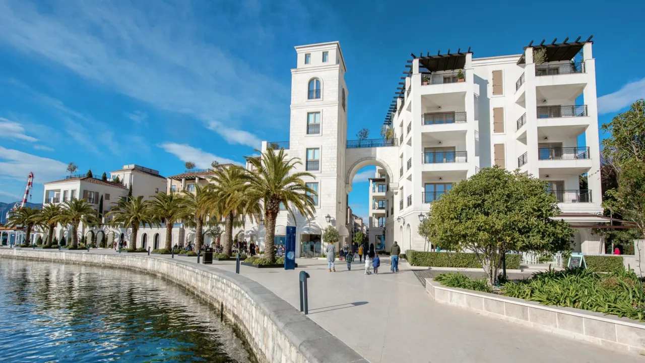 Rent, two bedroom apartment, 116m², Porto Montenegro, Tivat
