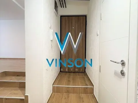 Izdavanje, poslovni prostor, 35m², Novi Sad Sve Podlokacije, Novi Sad - image 13