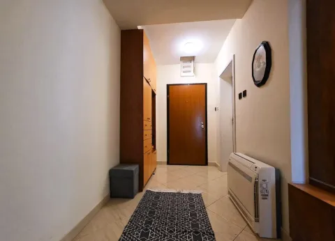 Rent, two bedroom apartment, 76m², Centar, Podgorica - image 14