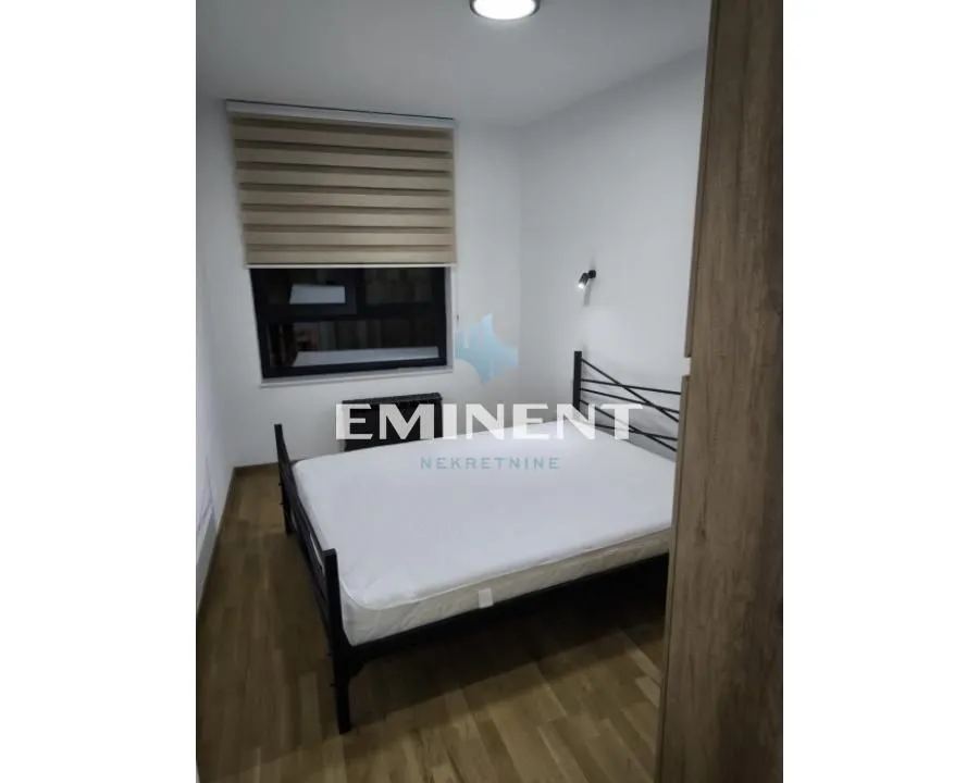 Rent, three bedroom apartment, 60m², Južni Bulevar, Vračar Sve Podlokacije