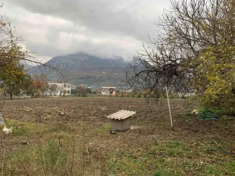 Prodaja, plac, 890m², Bar, Crna Gora - image 1