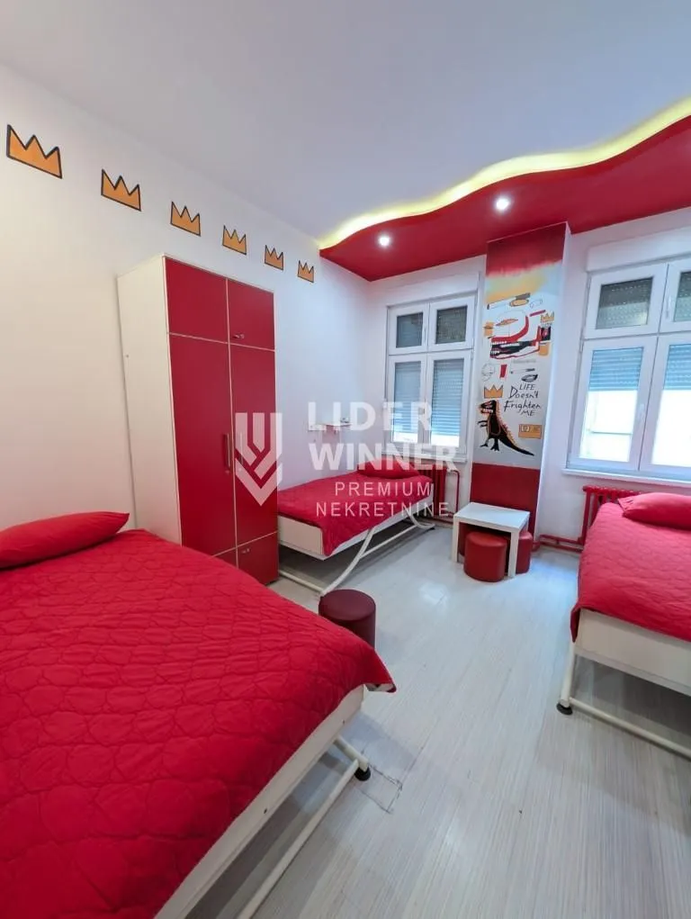 Sale, four bedroom apartment, 94m², Savski Venac, Beograd