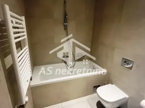 Izdavanje, trosoban stan, 79m², Savski Venac, Beograd - image 27