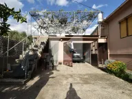 Prodaja, kuća, 200m², Tološi, Podgorica - image 3