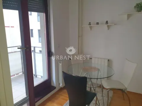 Izdavanje, jednosoban stan, 42m², Crveni Krst, Beograd - image 7