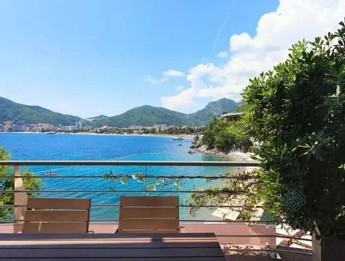 Sale, two bedroom apartment, 178m², Dukley Gardens, Budva