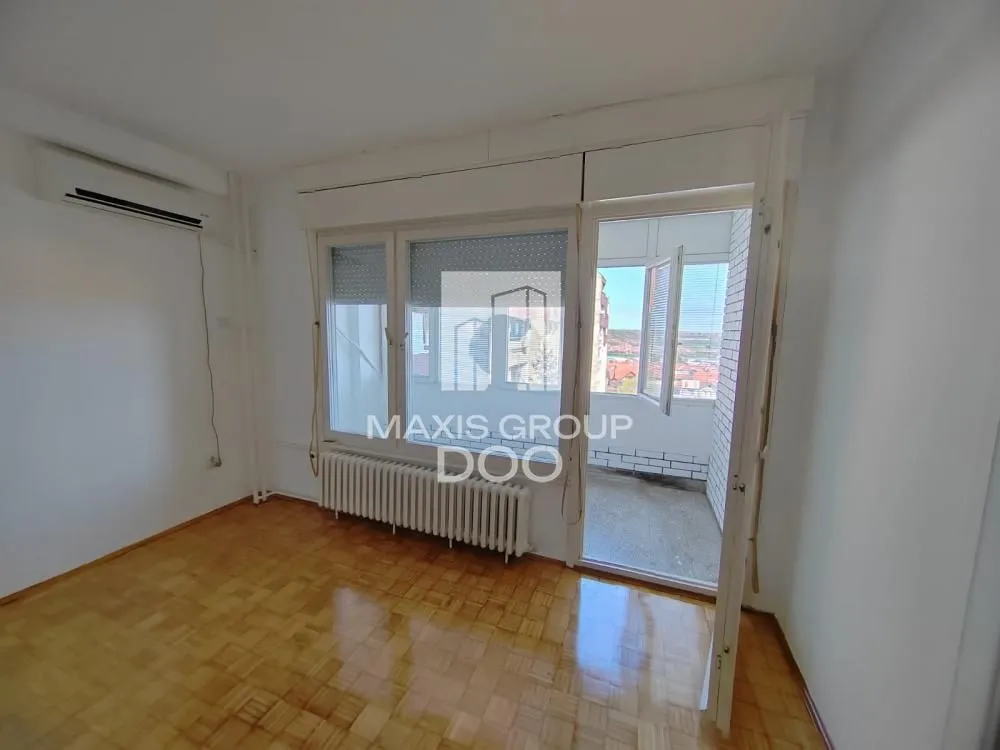 Sale, three bedroom apartment, 59m², Aerodrom, Kragujevac