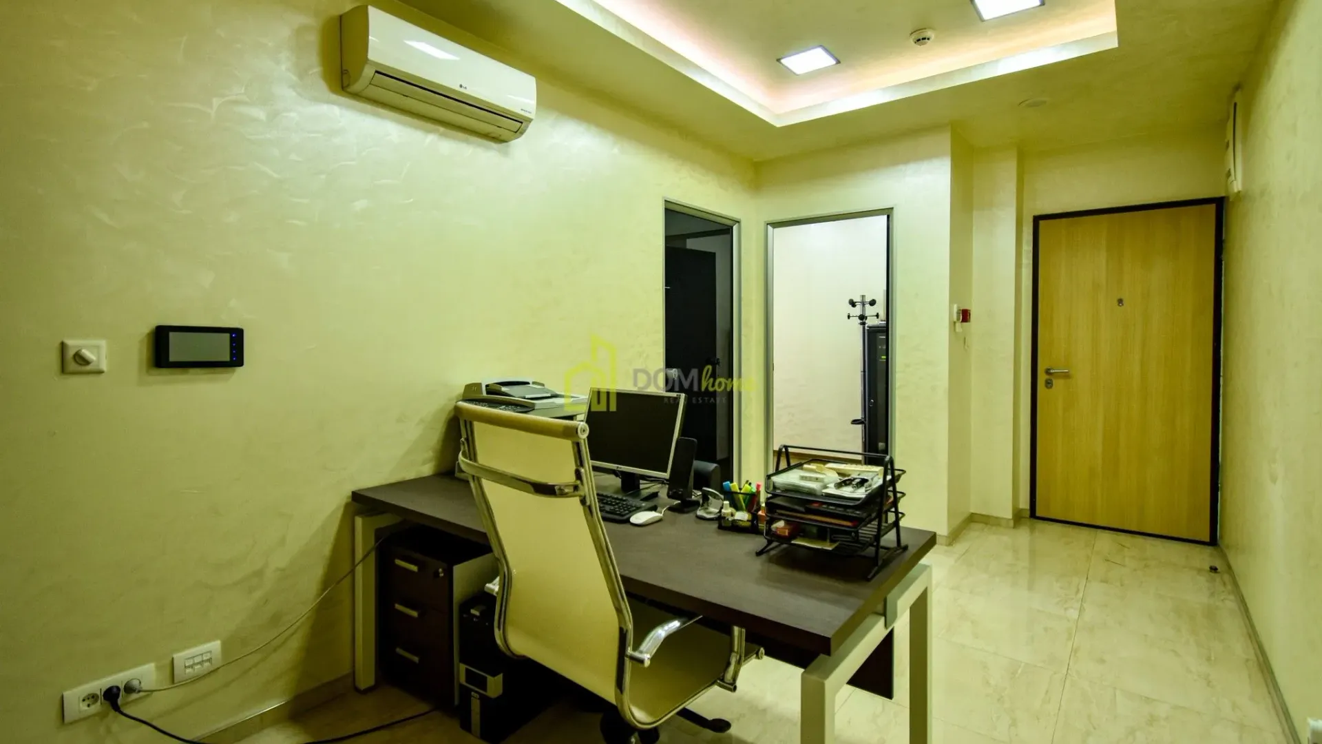 Rent, office space, 75m², Centar, Podgorica