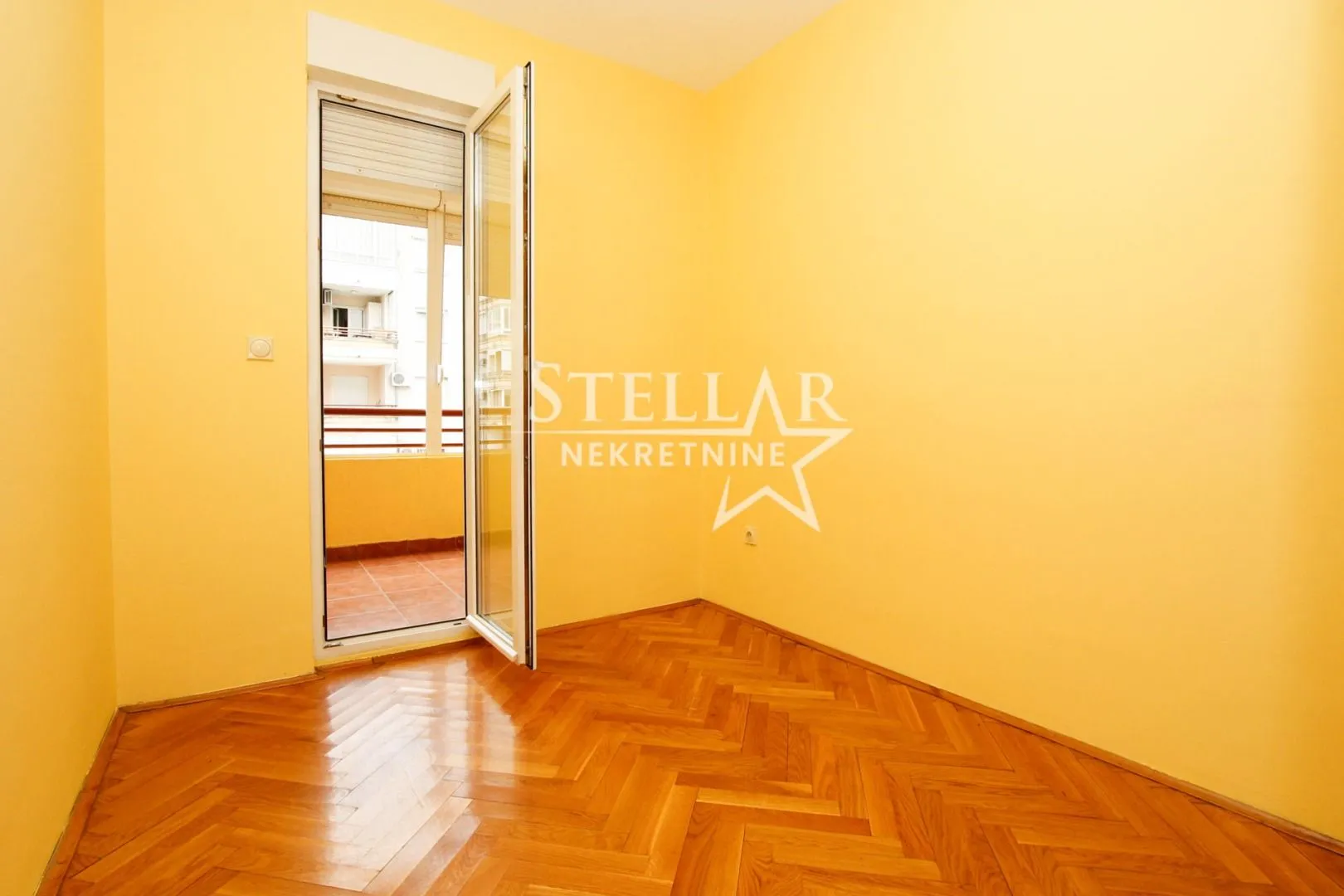 Rent, one bedroom apartment, 38m², City Kej, Podgorica