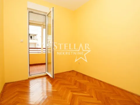 Rent, one bedroom apartment, 40m², City Kej, Podgorica - image 5