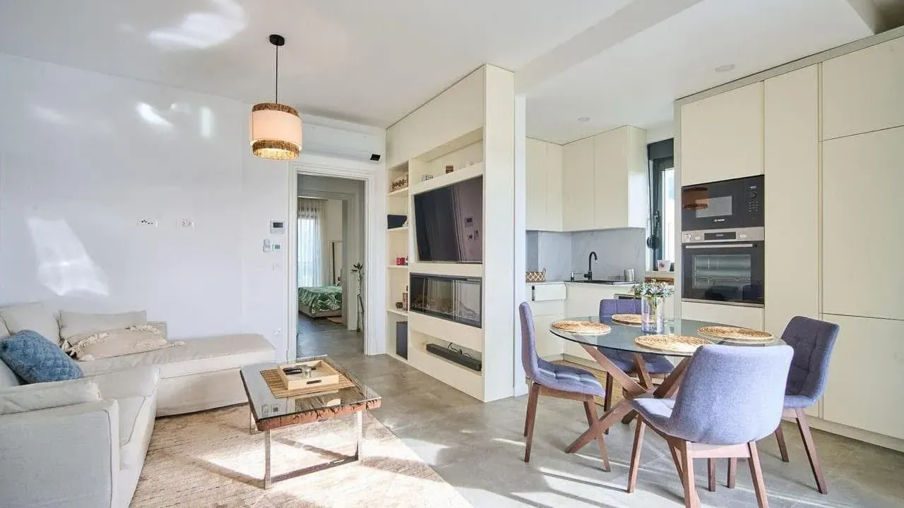 Sale, two bedroom apartment, 63m², Kava, Tivat