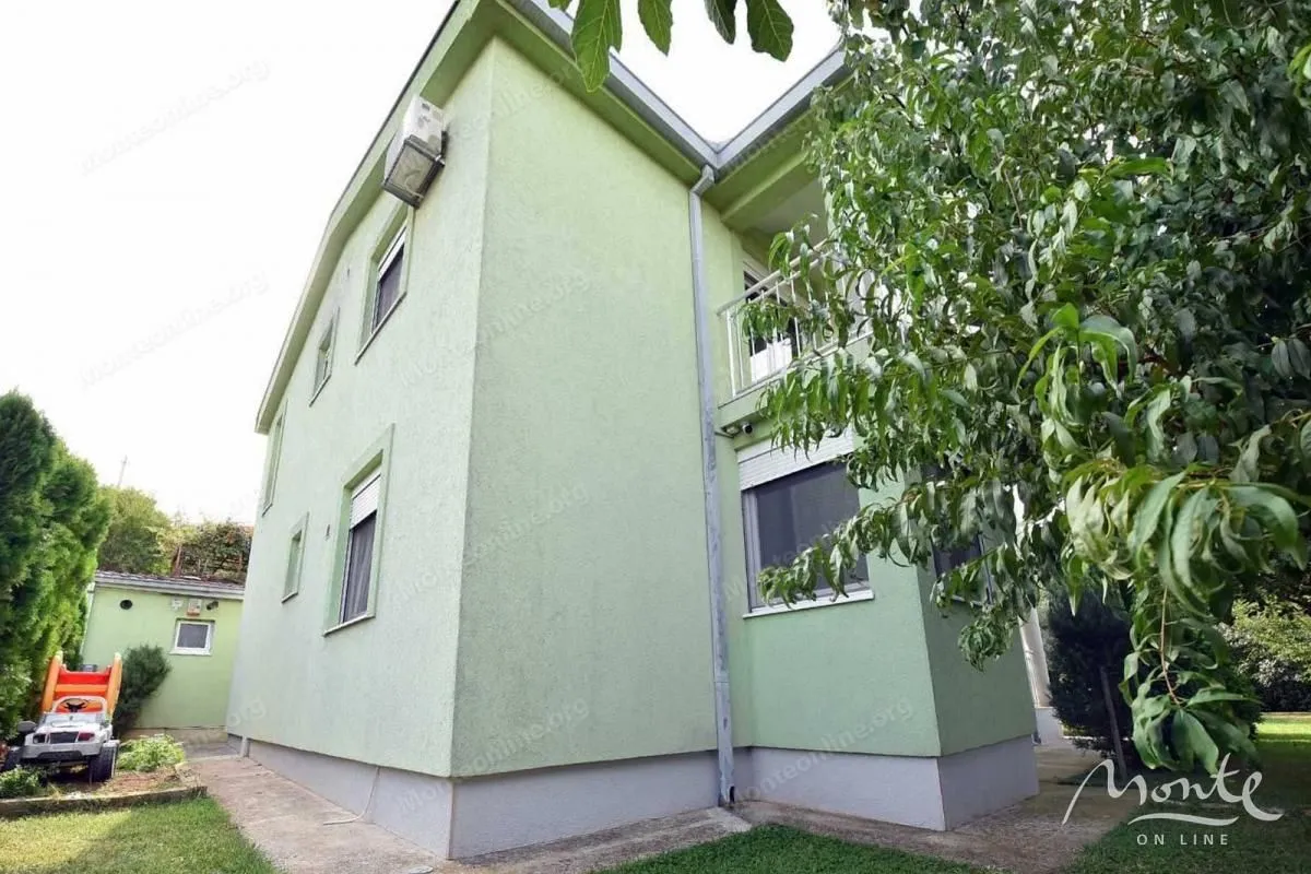 Prodaja, kuća, 175m², Podgorica, Crna Gora