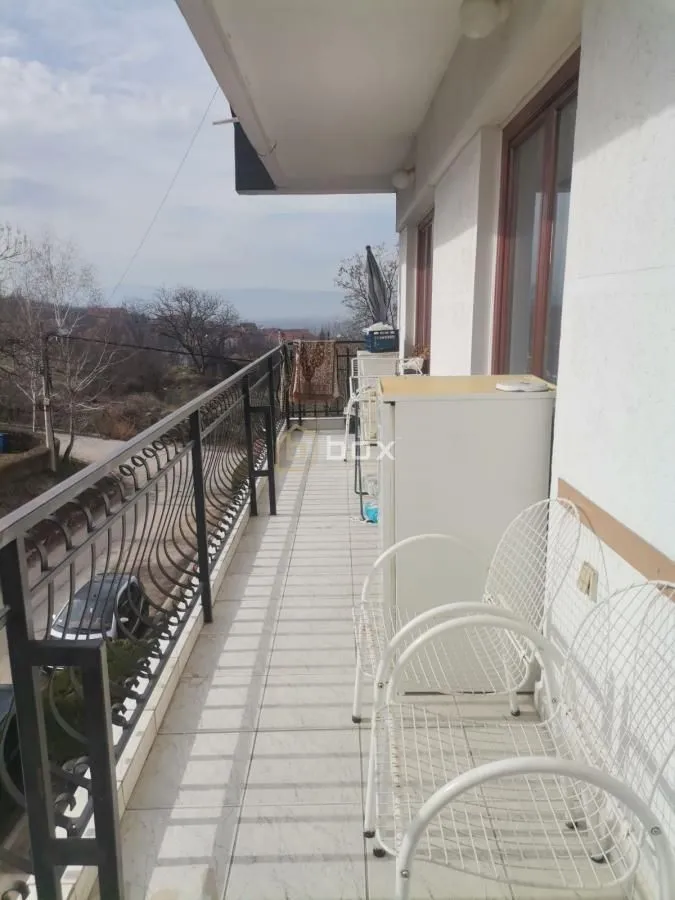 Izdavanje, dvosoban stan, 56m², Palilula, Niš