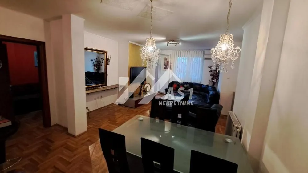 Rent, four bedroom apartment, 100m², Rotkvarija, Novi Sad Sve Podlokacije