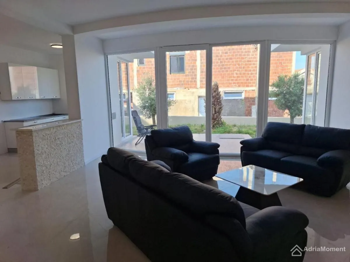 Sale, house, 396m², Krimovica, Kotor