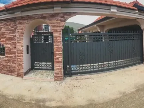 Prodaja, kuća, 200m², Donji Kokoti, Podgorica - image 5