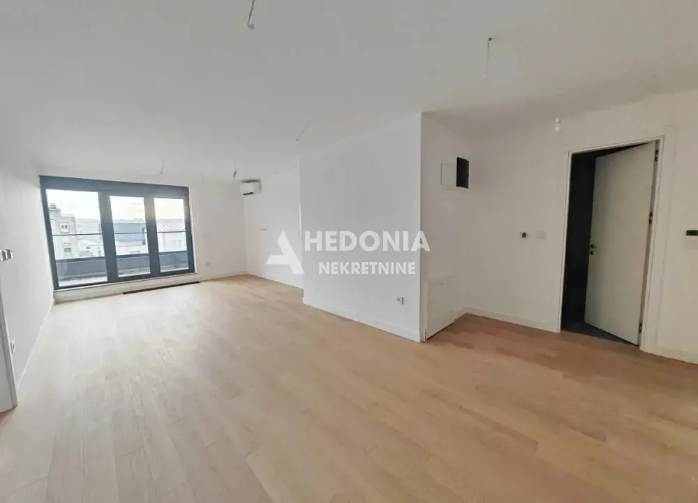 Prodaja, trosoban stan, 131m², Autokomanda, Voždovac Sve Podlokacije