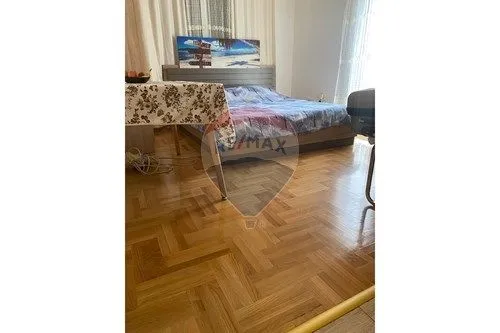 Izdavanje, garsonjera, 29m², Budva, Crna Gora