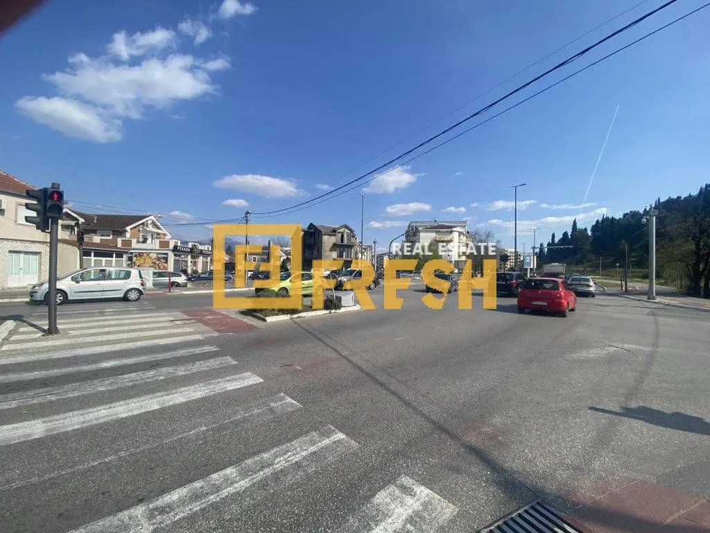 Rent, house, 400m², Stara Varoš, Podgorica