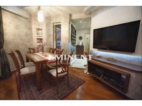 Izdavanje, trosoban stan, 80m², Stari Grad, Beograd - image 7