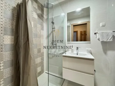 Rent, one bedroom apartment, 50m², Master Kvart, Podgorica - image 2