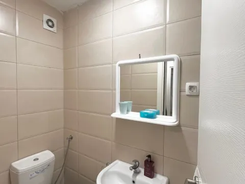 Rent, two bedroom apartment, 56m², Stari Aerodrom, Podgorica - image 11