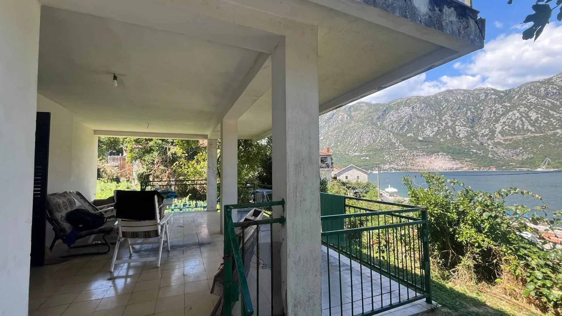 Prodaja, kuća, 200m², Kostanjica, Kotor