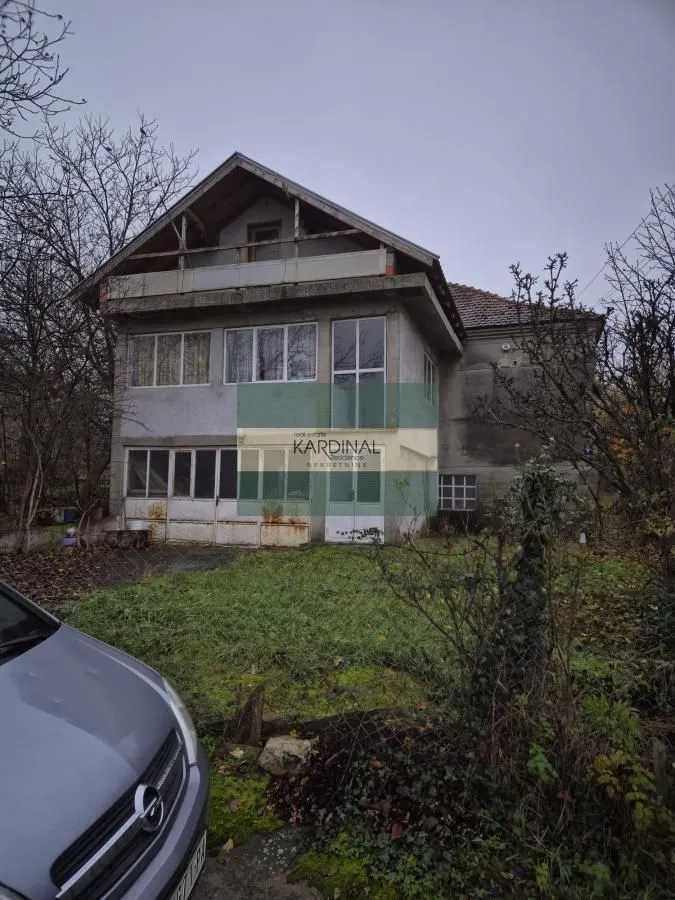 Prodaja, kuća, 280m², Majur, Jagodina