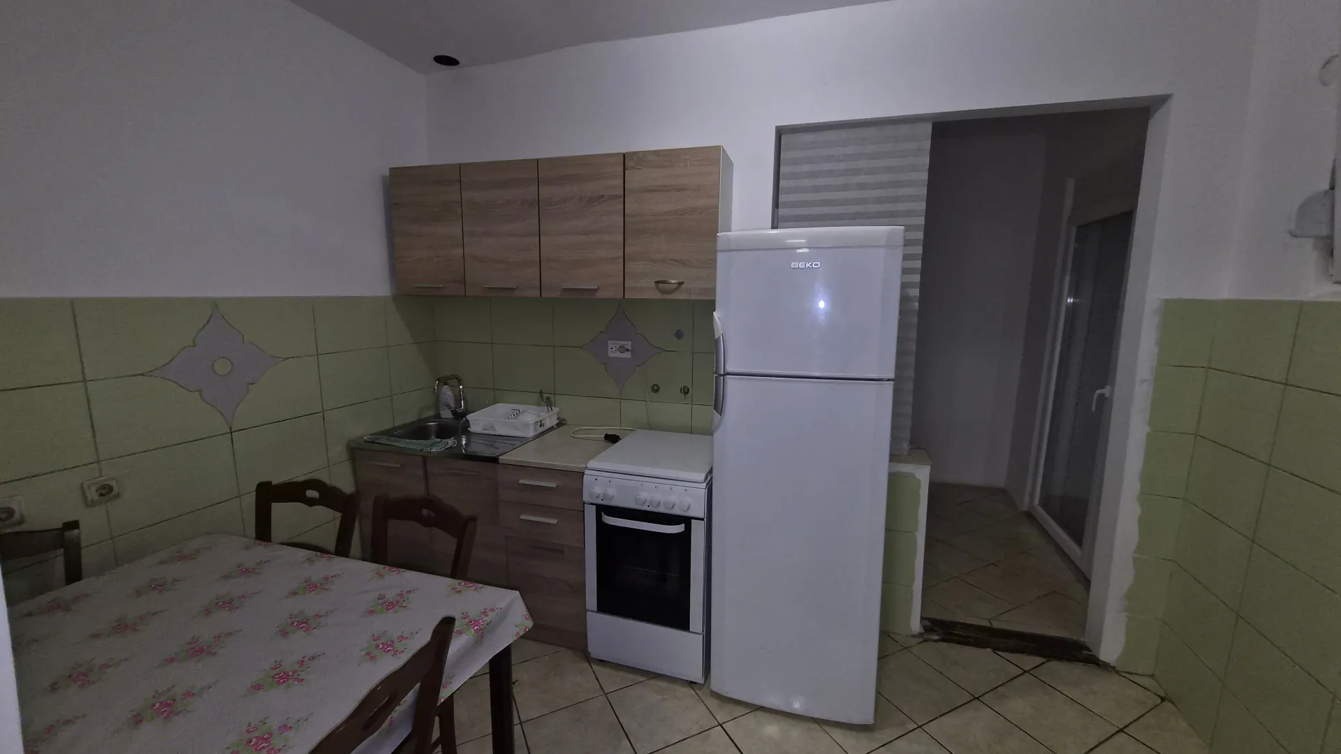 Rent, house, 60m², Tološi, Podgorica