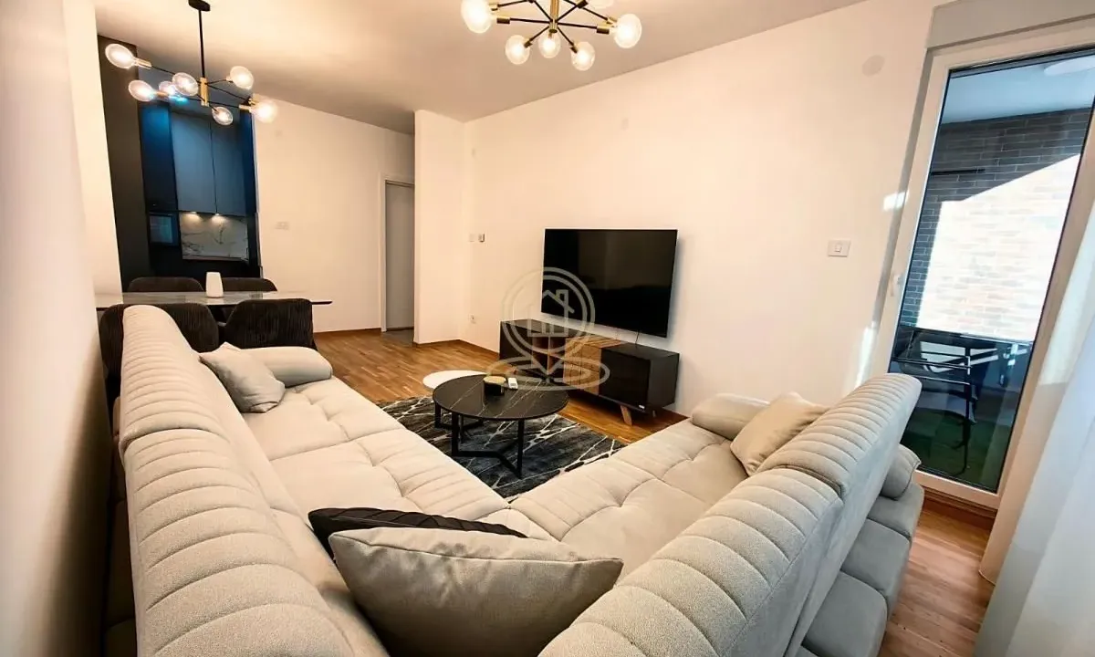 Izdavanje, dvosoban stan, 49m², Avijatičarsko naselje, Novi Sad Sve Podlokacije