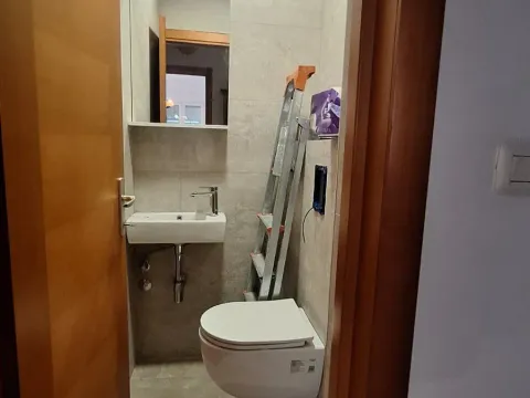 Sale, two bedroom apartment, 81m², Stari Aerodrom, Podgorica - image 9