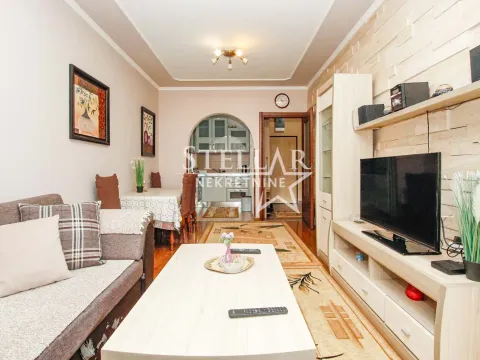 Rent, one bedroom apartment, 45m², Stara Varoš, Podgorica - image 2
