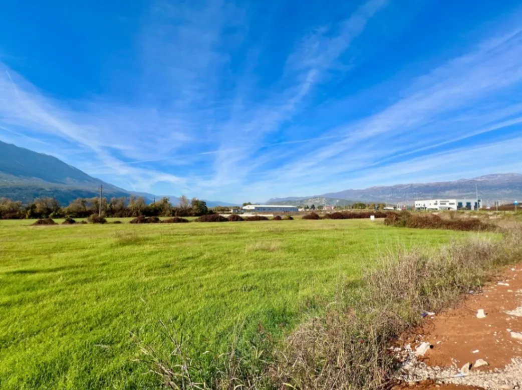 Prodaja, plac, 22000m², Danilovgrad, Crna Gora