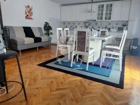 Prodaja, kuća, 800m², Mladenovac, Beograd - image 16