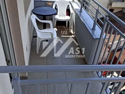 Izdavanje, dvosoban stan, 45m², Sajam, Novi Sad Sve Podlokacije - image 5