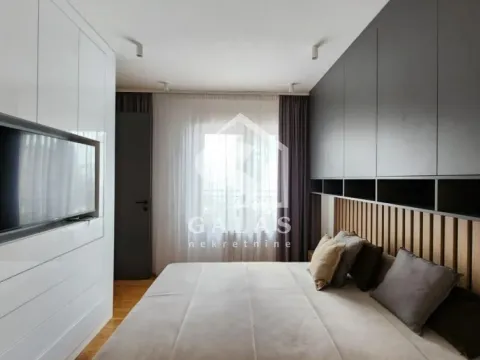 Rent, apartment, 78m², Južni Bulevar, Vračar Sve Podlokacije - image 12