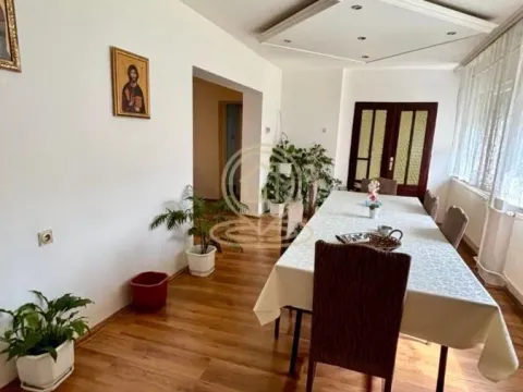 Prodaja, kuća, 145m², Rumenka, Novi Sad Sve Podlokacije - image 7