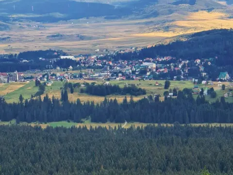 Sale, land lot, 40000m², Žabljak, Crna Gora - image 1