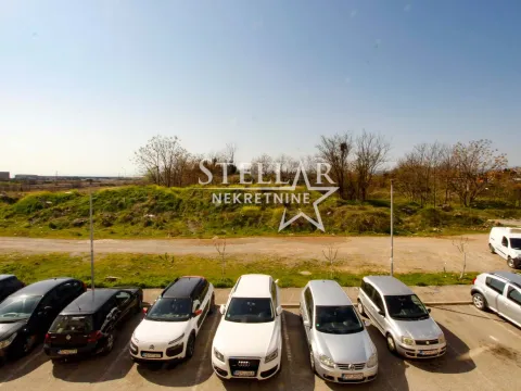 Izdavanje, jednosoban stan, 42m², Tuški Put, Podgorica - image 9